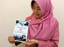 Peringati Hari Santri, Dosen STAIN Bagikan Buku Gratis