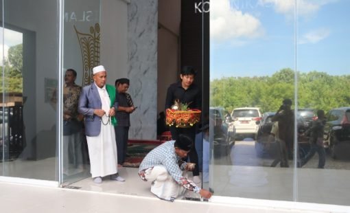 Peusijuk-gedung-dakwah-stain-mbo