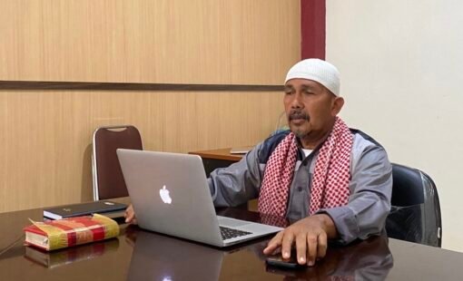 Ketua STAIN Teungku Dirundeng Meulaboh, Dr H Syamsuar MAg menyampaikan materi pada Latsar CPNS Angkatan IV, Jumat 11 Juli 2025.