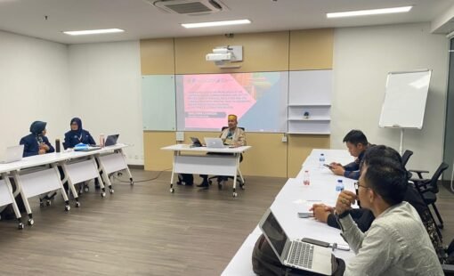 Prof Syamsuar di AICIS 2025 Depok