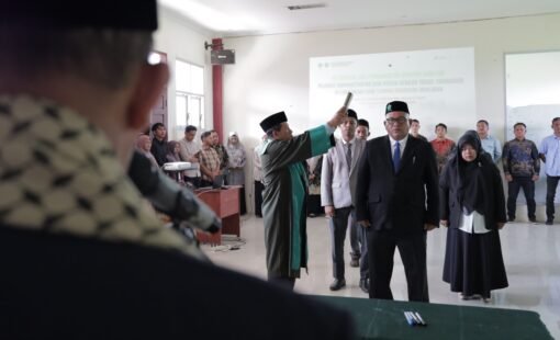 Ketua STAIN Meulaboh Lantik Pejabat Administrator dan Dosen dengan Tugas Tambahan