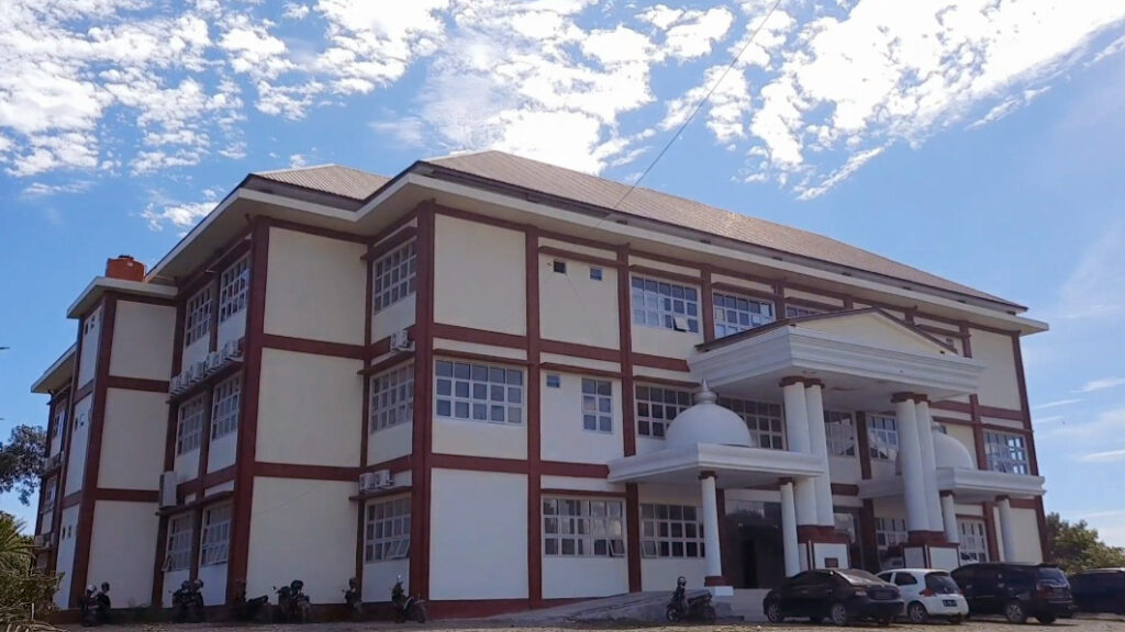 Gedung Jurusan Syariah dan Ekonomi Islam STAIN Teungku Dirudeng Meulaboh