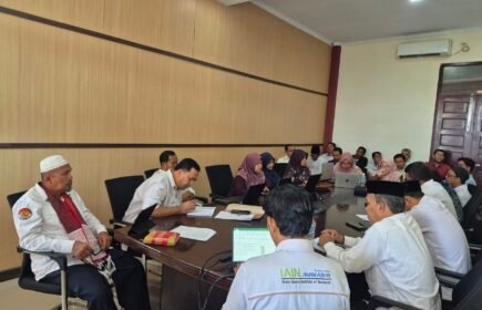 rapat evaluasi akademik