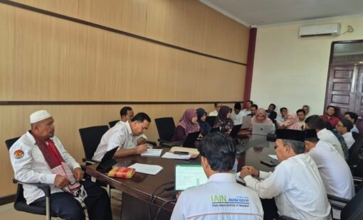 rapat evaluasi akademik