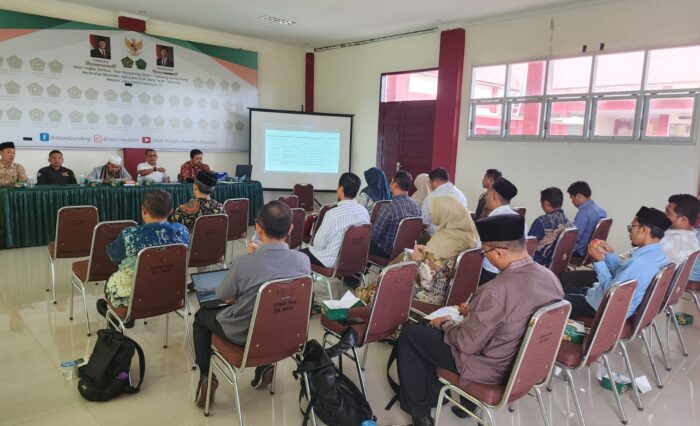 rapat-pimpinan-kampus